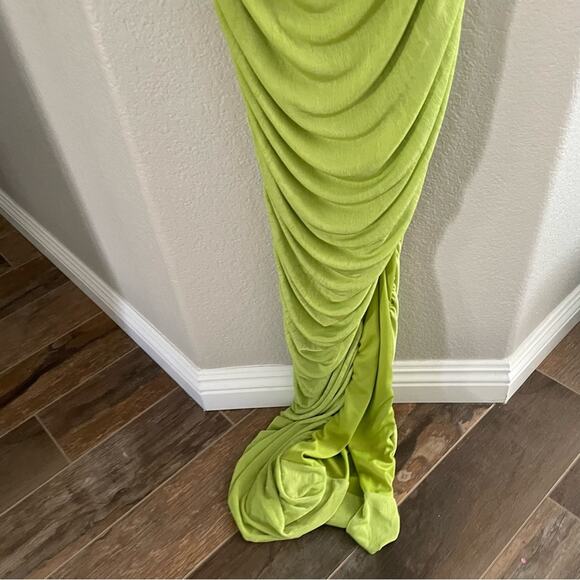 Fashion Nova Lily Ruched Long Sleeve Maxi Dress Size Large Lime Green New - Picture 9 of 13